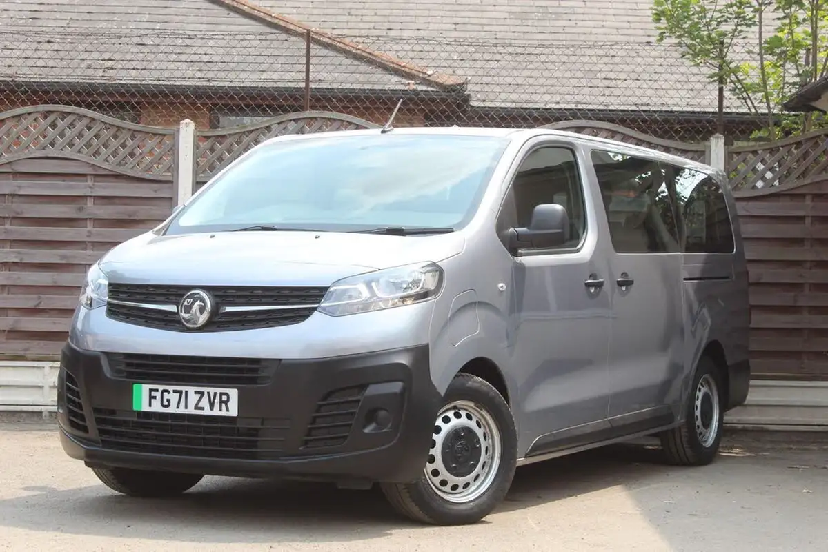 2021-vauxhall-vivaro-life-e-edition-l-big-4