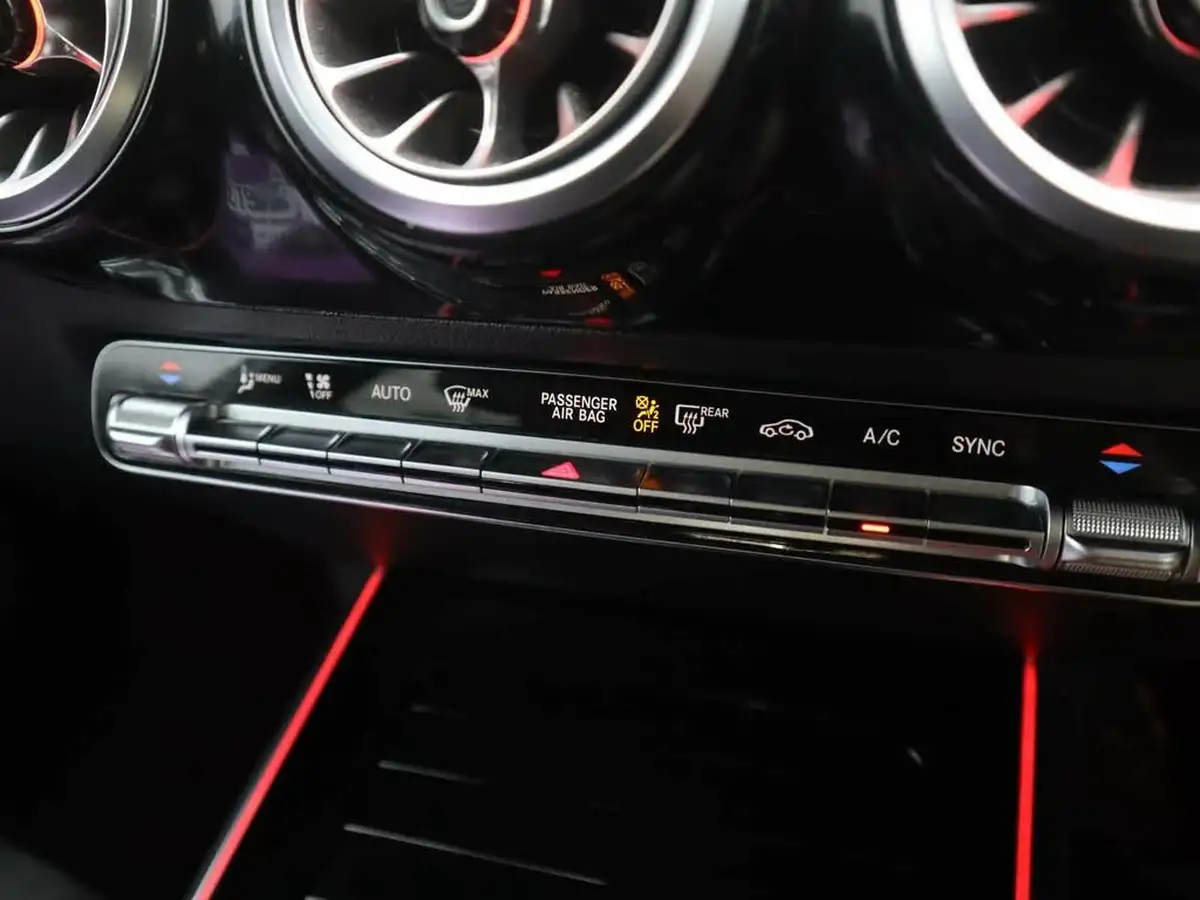 2021-mercedes-benz-b-class-13-b200-amg-line-premium-big-27