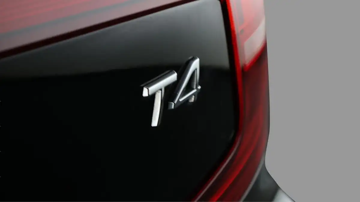 2020-volvo-s90-20-t4-momentum-plus-big-20