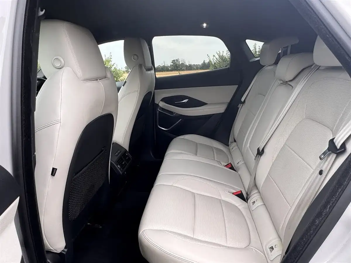 2019-jaguar-e-pace-20-i4d-r-dynamic-hse-180ps-big-15