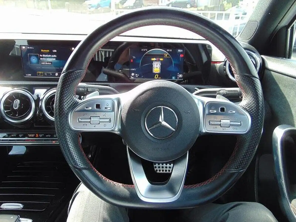 2018-mercedes-benz-a-class-20-a250-amg-line-ss-big-26
