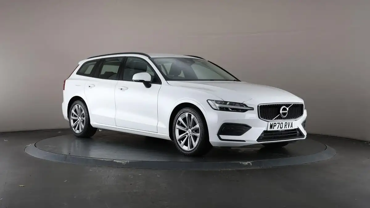 2020-volvo-v60-20-b3-momentum-big-55
