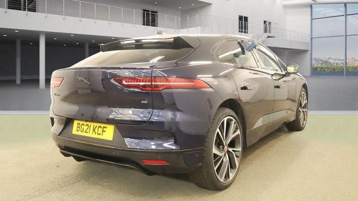 2021-jaguar-i-pace-ev400-hse-big-5