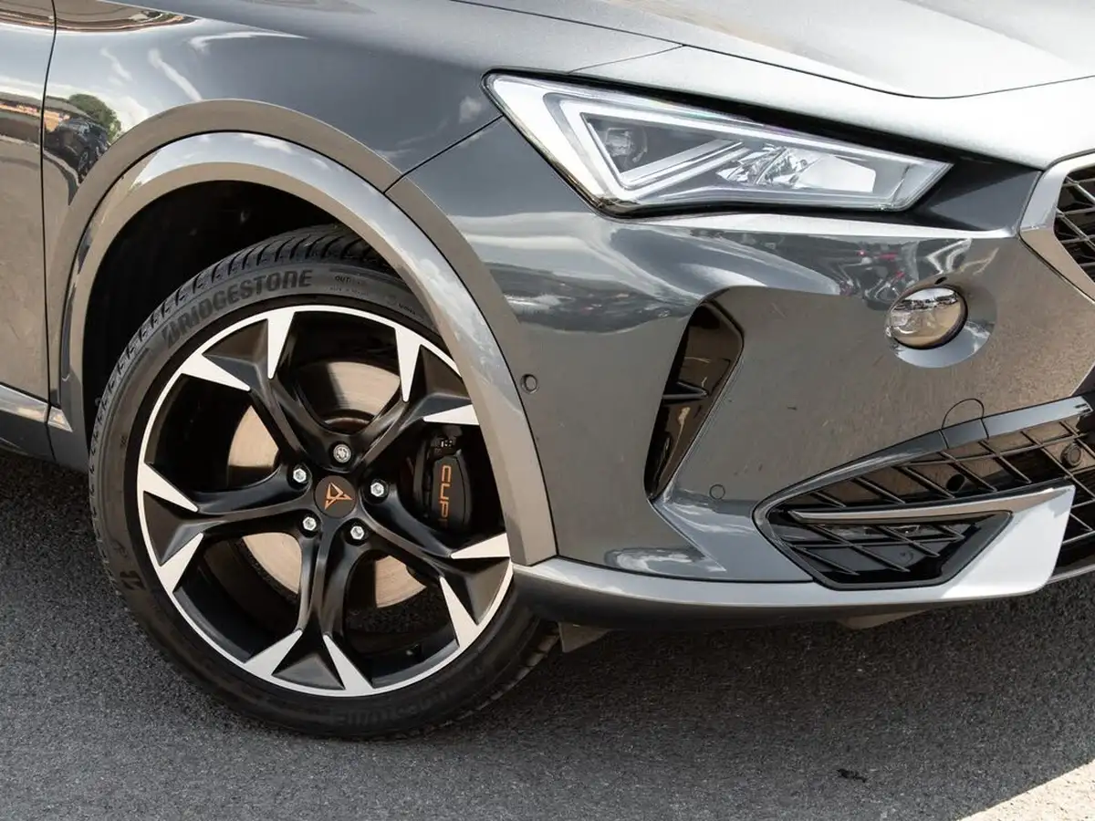 2022-cupra-formentor-14-e-hybrid-vz2-big-10