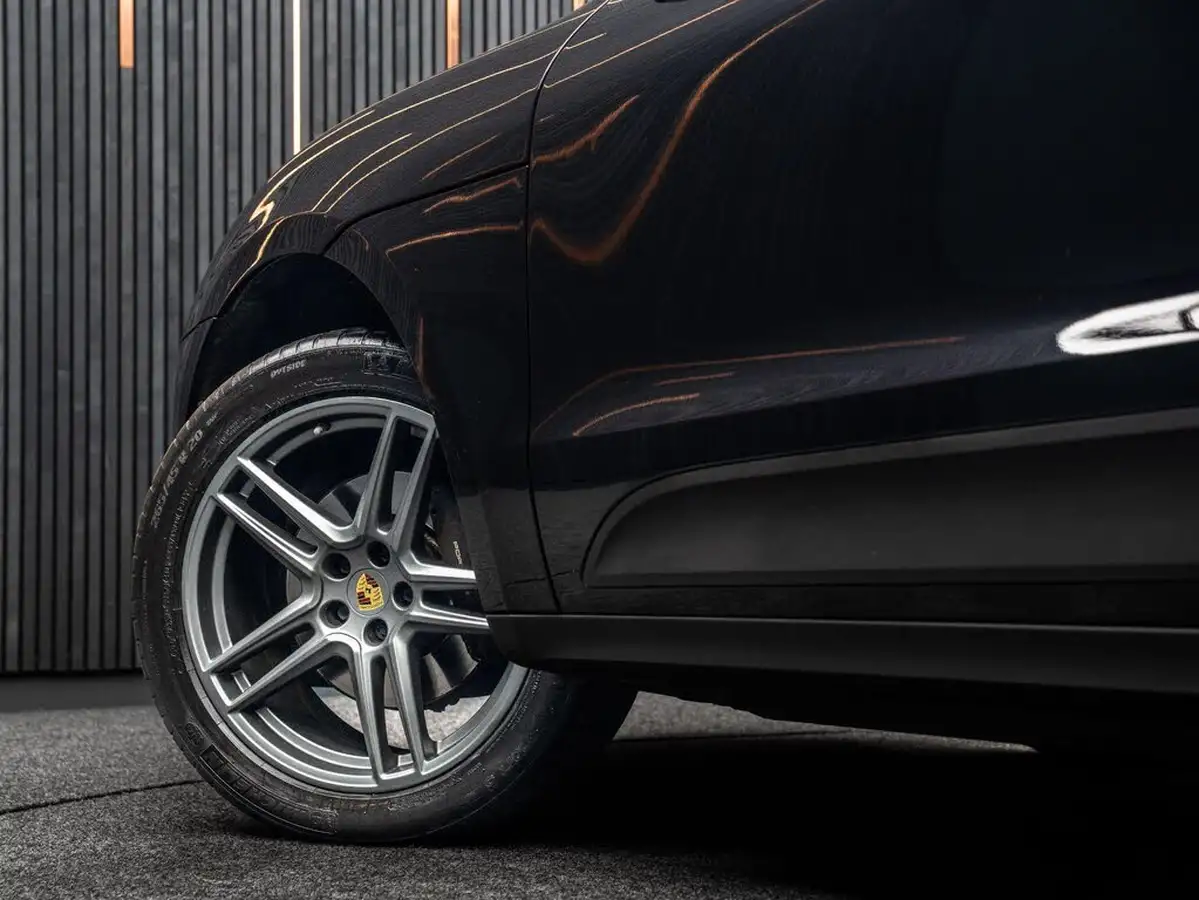 2021-porsche-macan-20-245ps-big-14