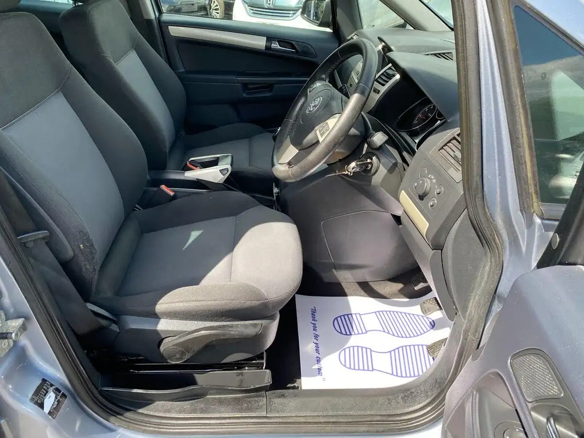 2008-vauxhall-zafira-16-breeze-big-25