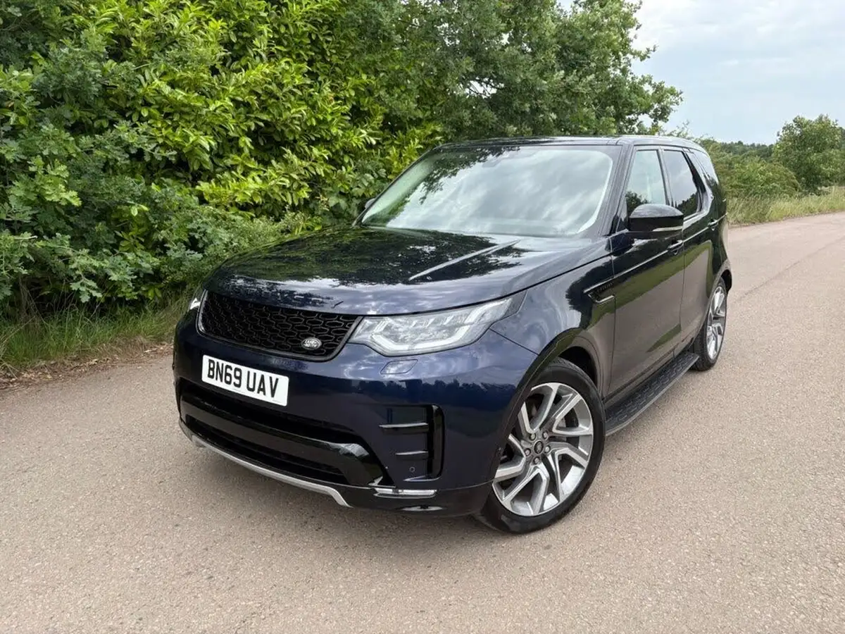 2019-land-rover-discovery-30-sd6-landmark-big-1