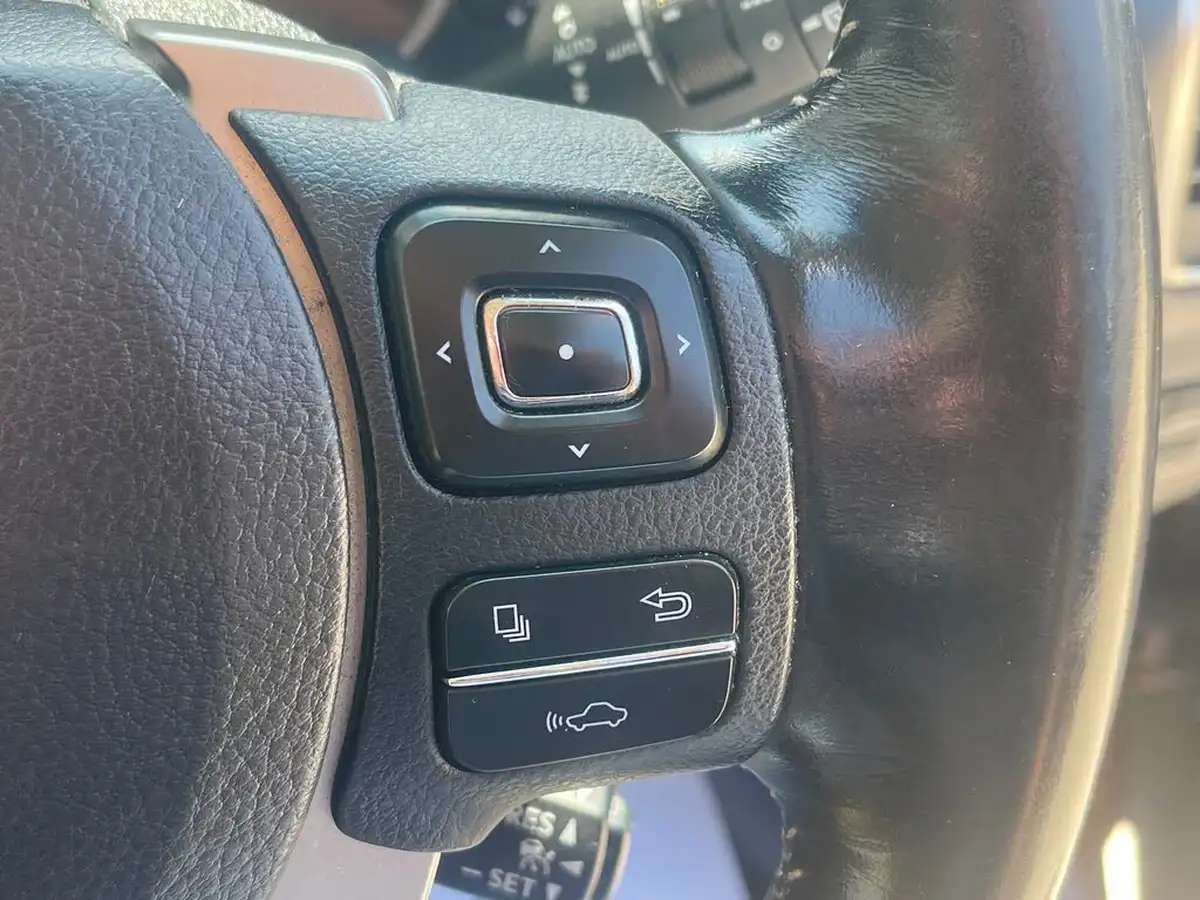 2017-lexus-nx-300h-25-luxury-big-27
