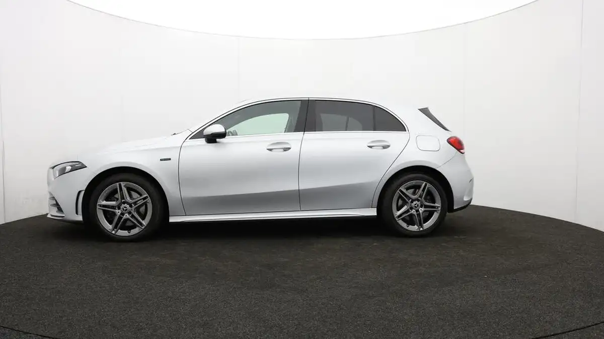 2021-mercedes-benz-a-class-13-a250e-amg-line-hatchback-5d-big-71