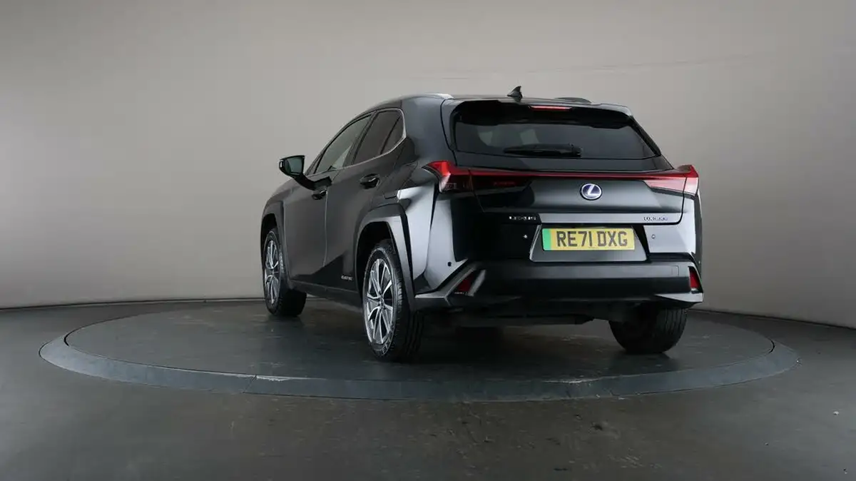 2021-lexus-ux-300e-e-ux-big-53