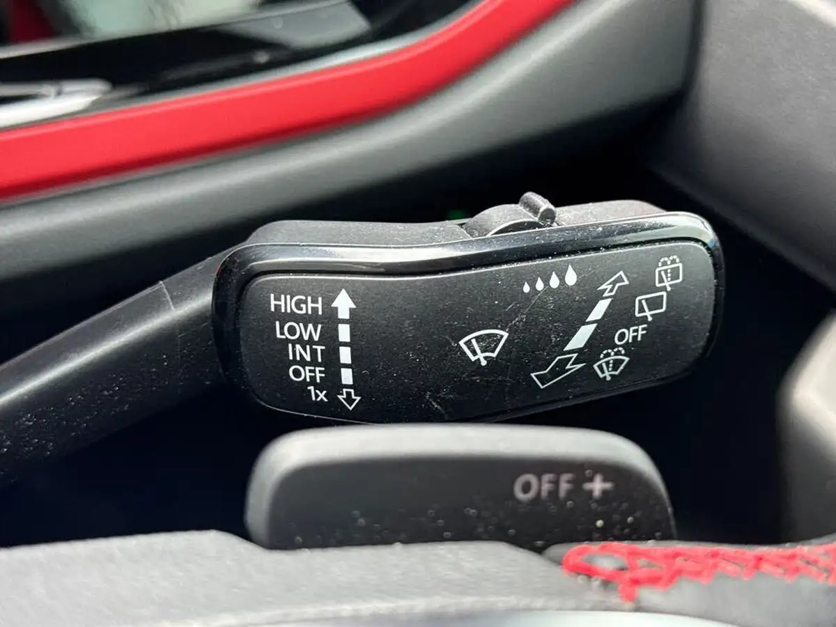 2019-volkswagen-polo-20-tsi-gti-big-51