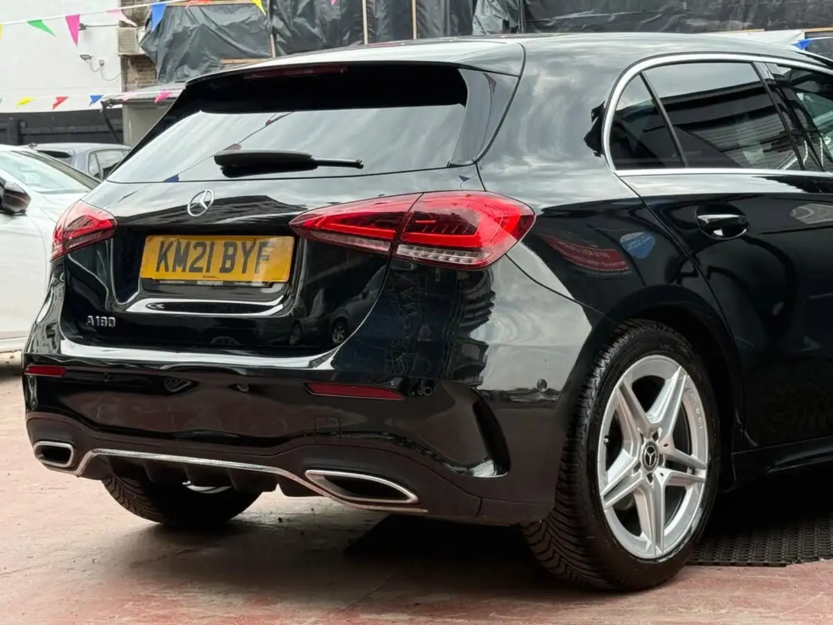 2021-mercedes-benz-a-class-13-a180-amg-line-executive-hatchback-5d-7g-dct-big-10