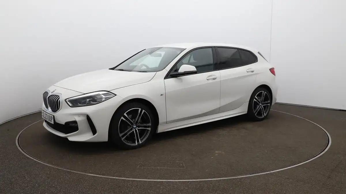 2023-bmw-1-series-15-118i-m-sport-lcp-dct-big-69