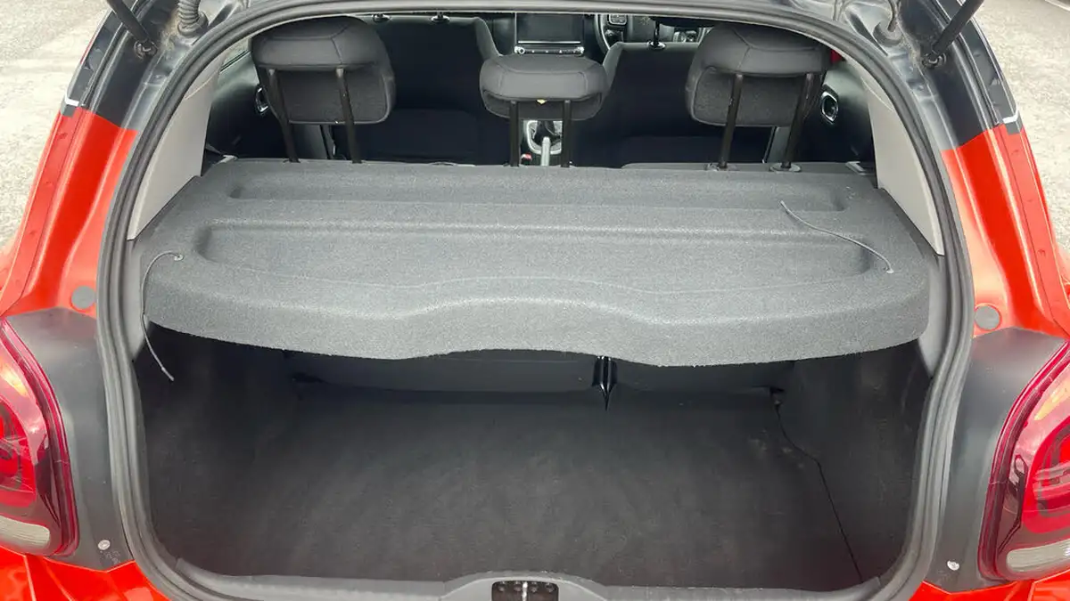 2020-citroen-c3-12-puretech-flair-plus-83ps-big-14