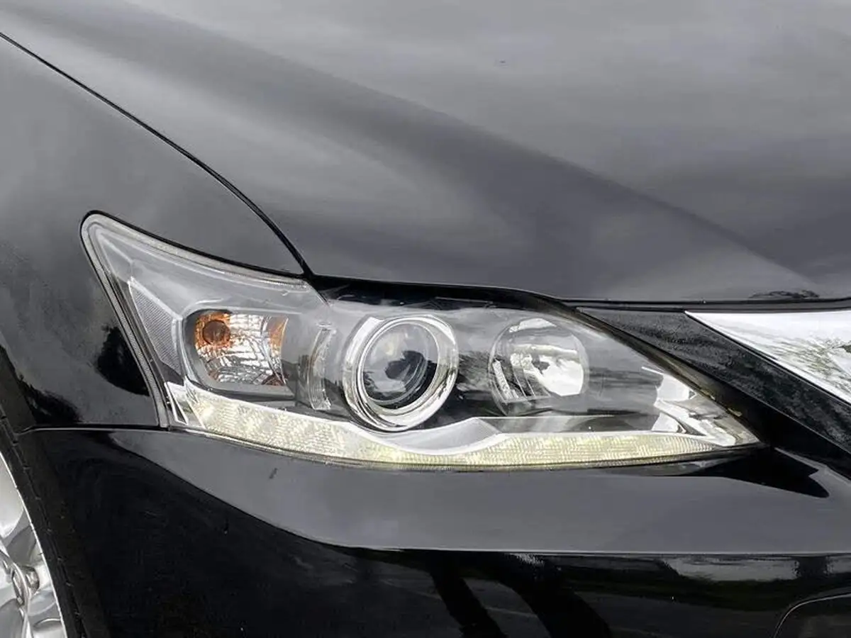 2014-lexus-ct-200h-18-advance-big-41