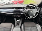 2012-alfa-romeo-giulietta-16td-veloce-small-38