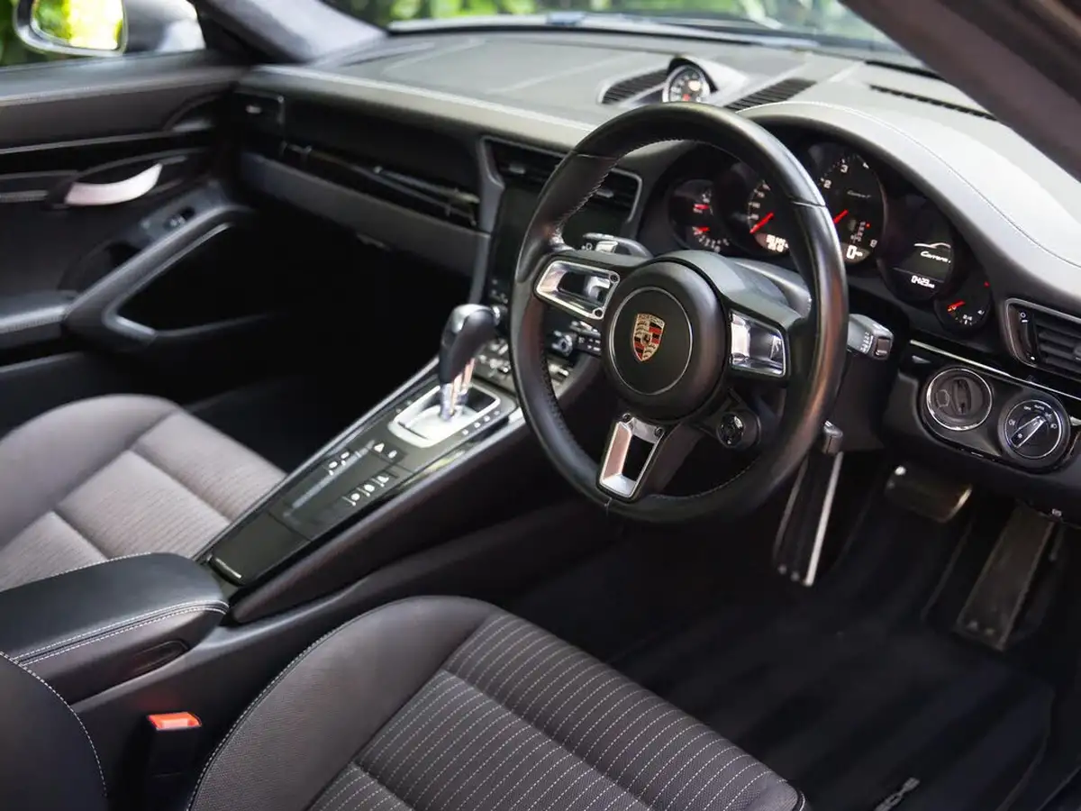 2018-porsche-911-30-carrera-t-ss-pdk-big-8