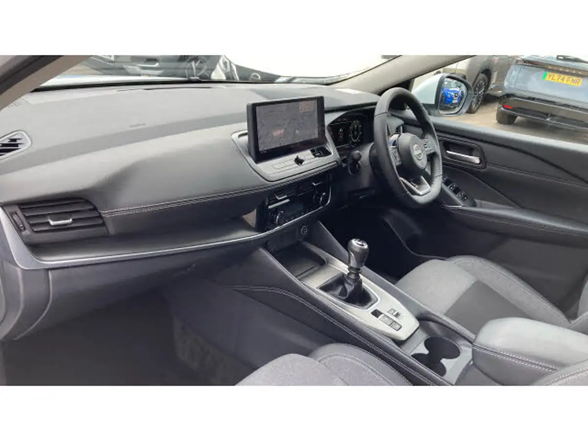 2024-nissan-qashqai-13-dig-t-n-connecta-140ps-mild-hybrid-big-8