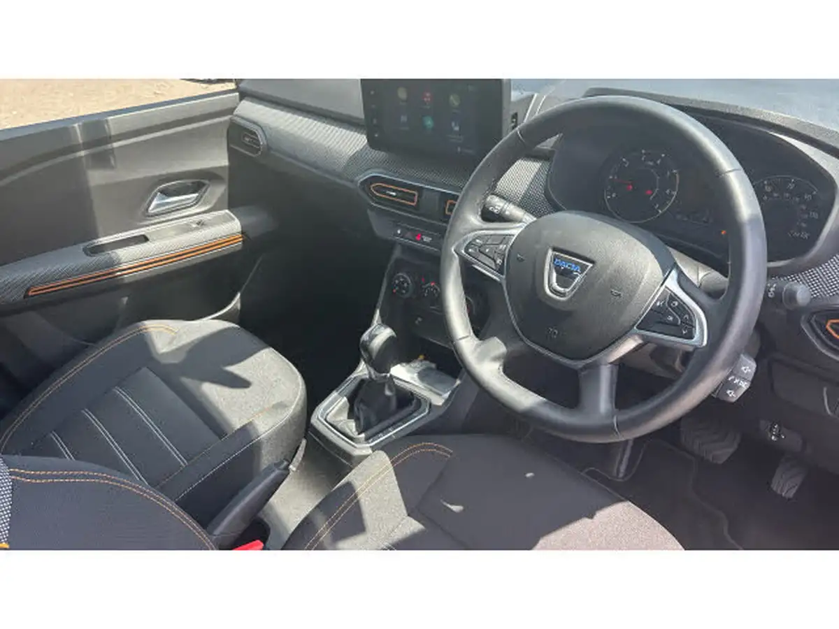 2021-dacia-sandero-stepway-10-tce-comfort-90bhp-auto-big-10