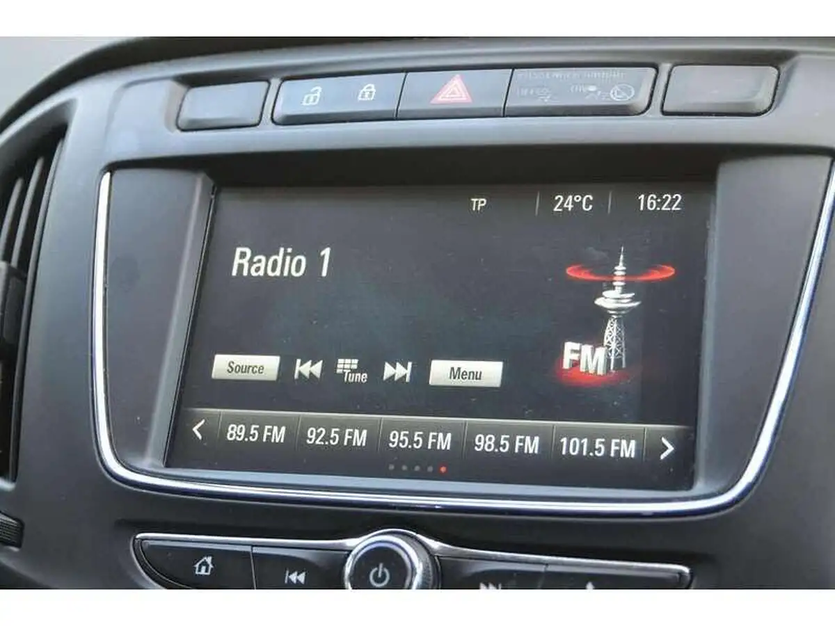 2017-vauxhall-zafira-tourer-14i-16v-turbo-sri-nav-auto-big-31