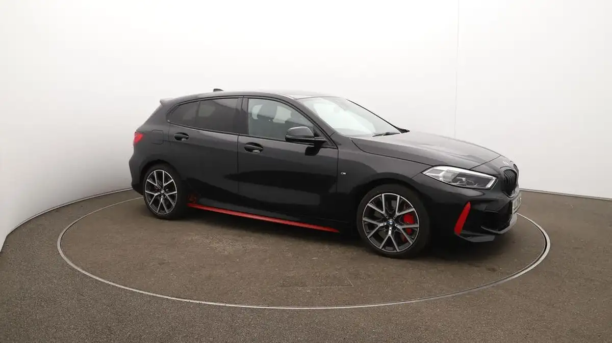 2021-bmw-1-series-20-128ti-lcp-big-46