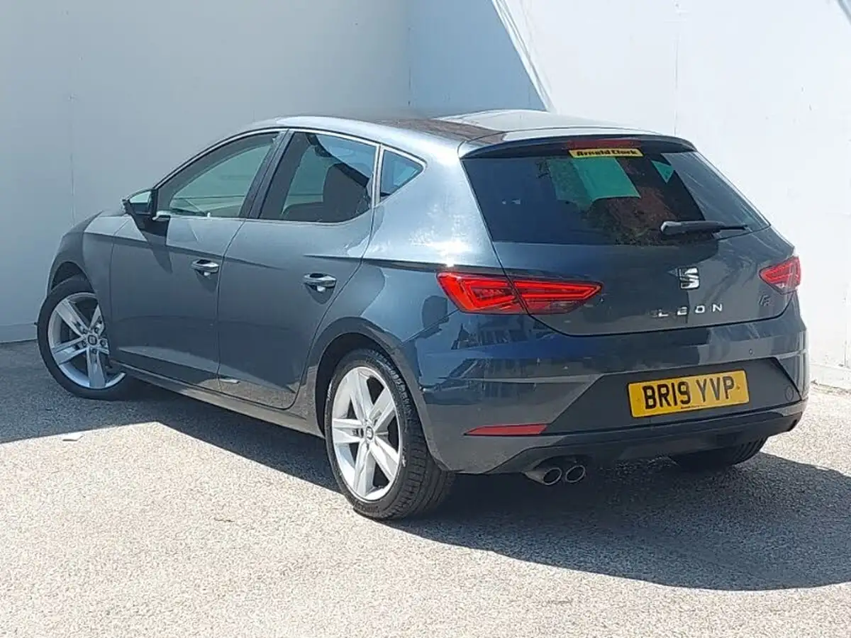 2019-seat-leon-15-tsi-evo-fr-130ps-hatchback-big-1