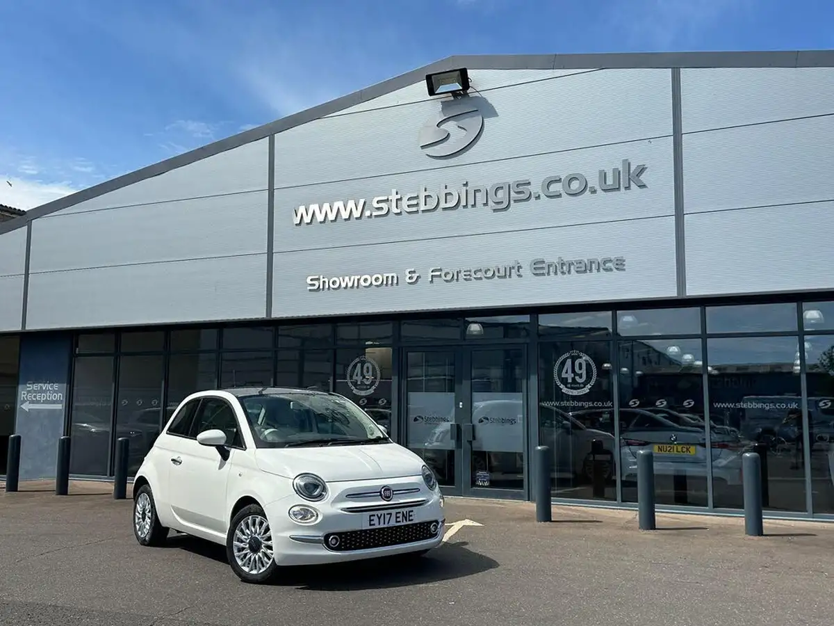 2017-fiat-500-12-lounge-dualogic-big-0