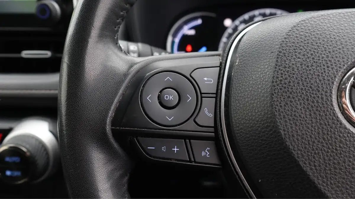 2021-toyota-rav4-25-vvt-i-design-215bhp-big-42