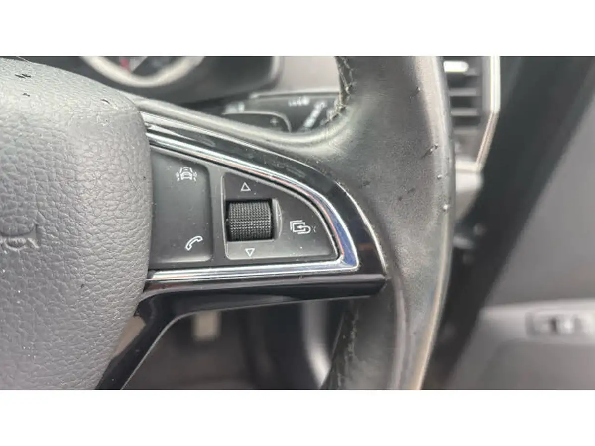 2018-skoda-karoq-15-tsi-edition-ss-dsg-big-32