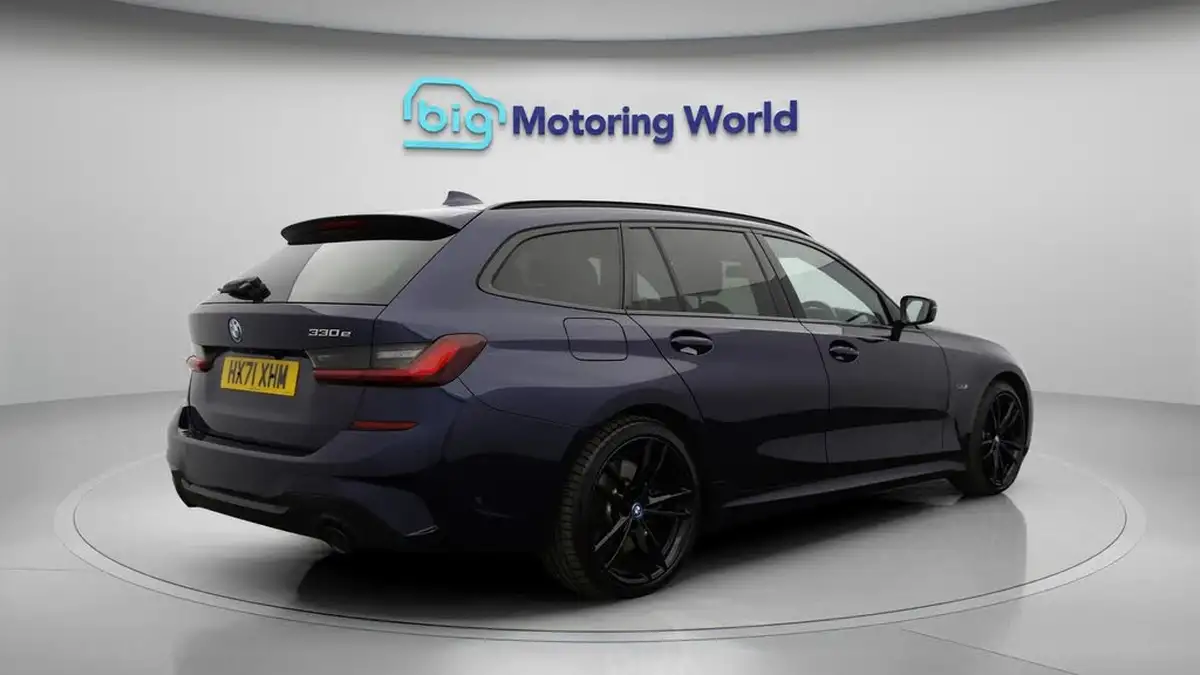 2021-bmw-3-series-20-330e-m-sport-pro-edition-touring-5d-big-7