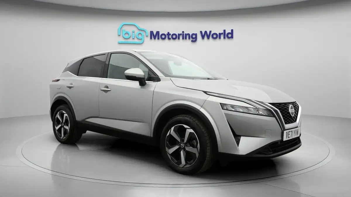 2022-nissan-qashqai-13-dig-t-n-connecta-140ps-big-1