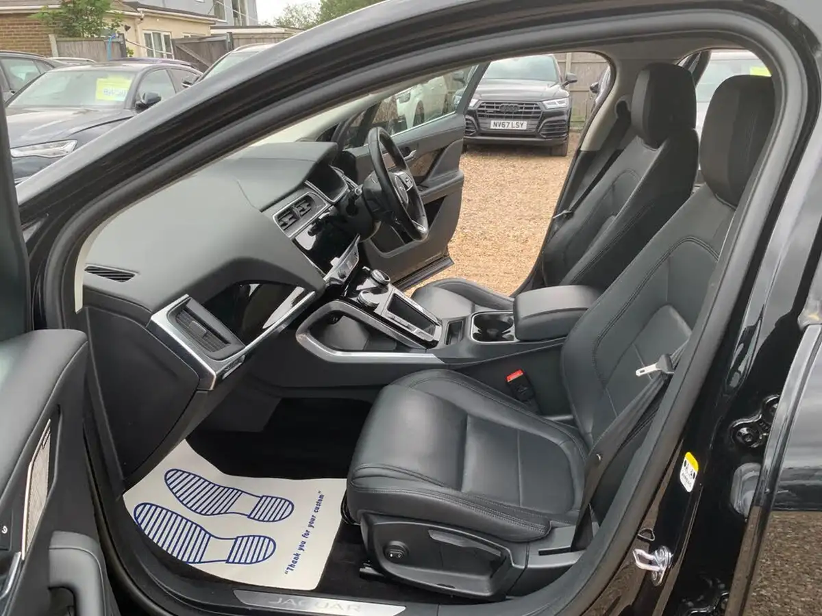 2019-jaguar-i-pace-ev400-s-big-39