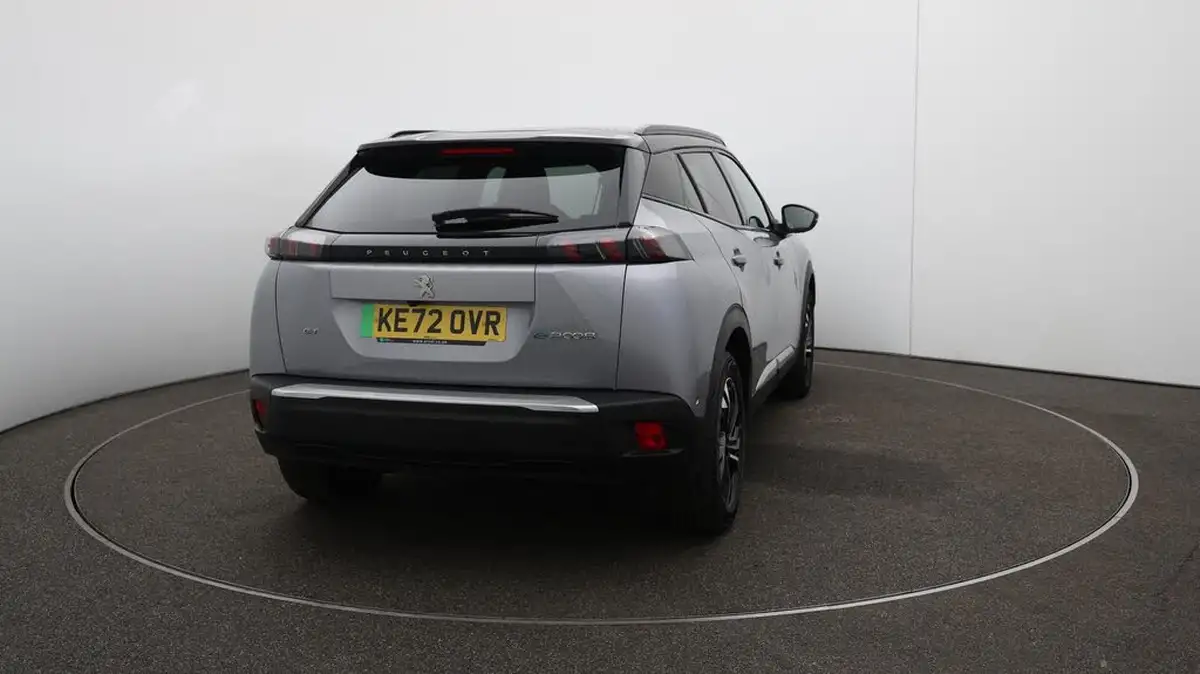 2023-peugeot-2008-suv-e-gt-136bhp-50kwh-station-wagon-big-58