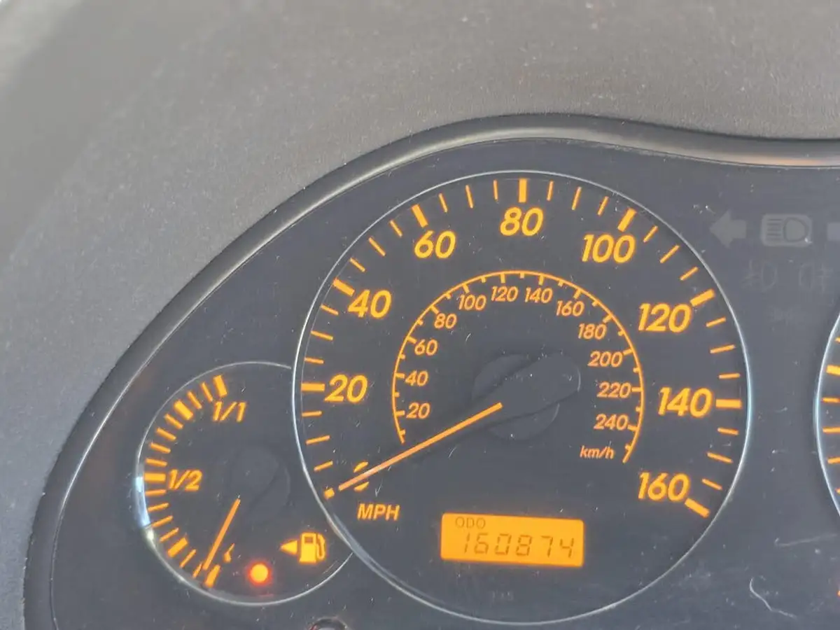 2007-toyota-avensis-20td-tr-estate-5d-big-30