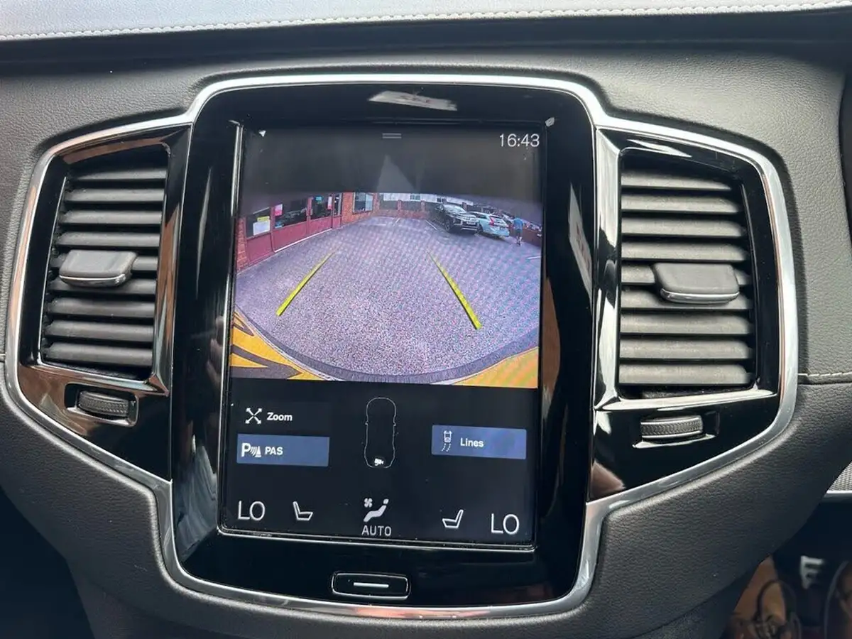 2019-volvo-xc90-20td-d5-r-design-big-10