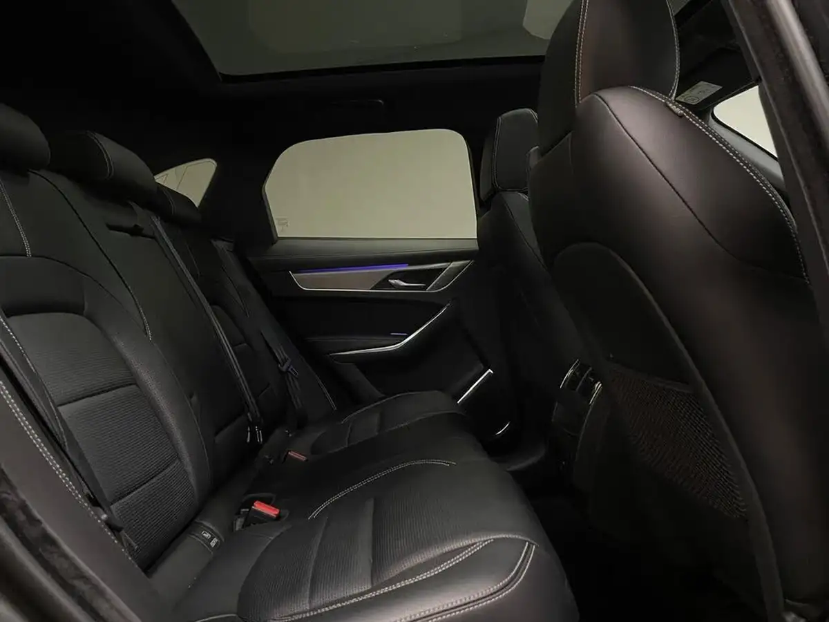 2021-jaguar-f-pace-30-d300-r-dynamic-se-mhev-big-16