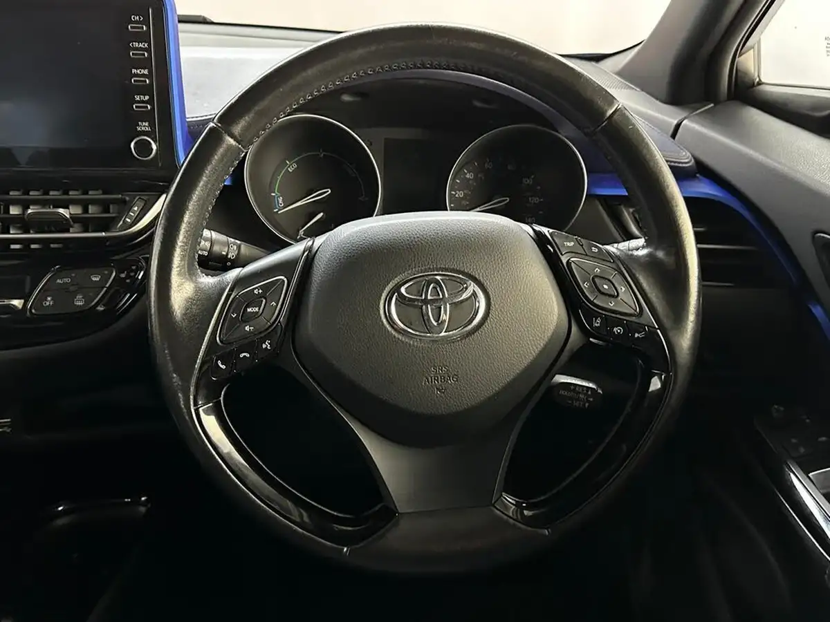 2020-toyota-c-hr-18-vvt-i-dynamic-big-8