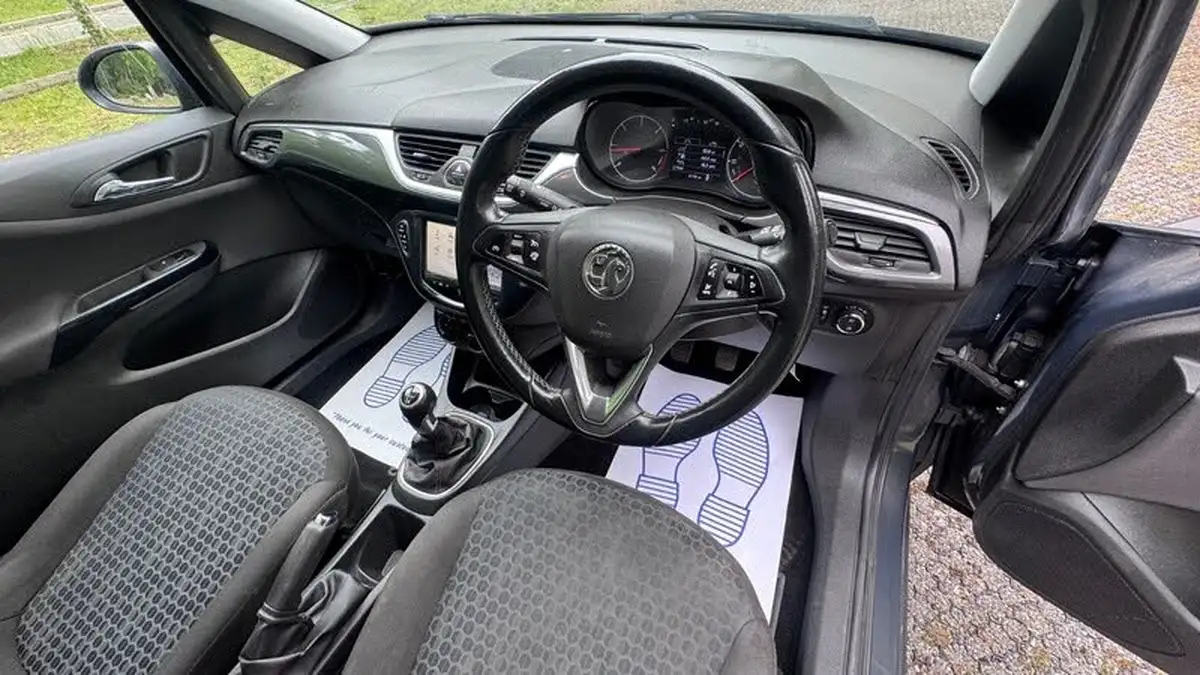 2014-vauxhall-corsa-13cdti-excite-acss-3d-big-11