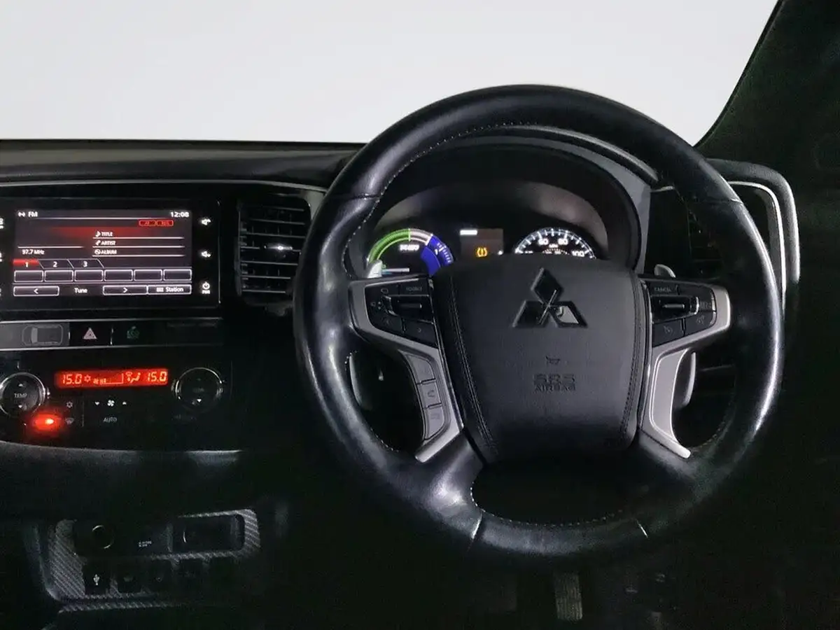 2019-mitsubishi-outlander-24-4h-phev-big-15