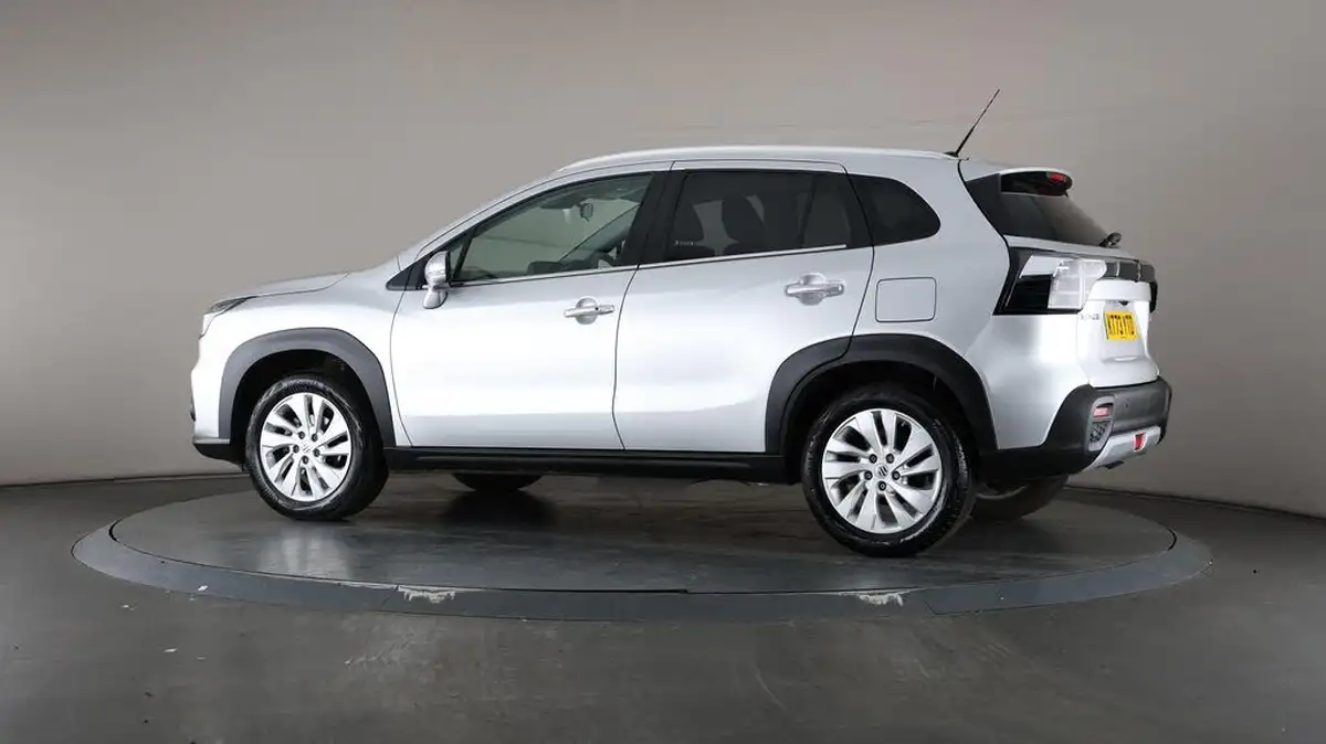 2023-suzuki-s-cross-14-boosterjet-motion-big-74