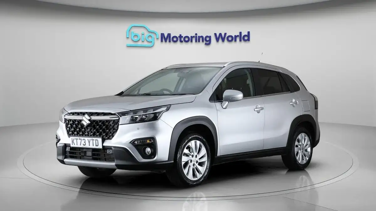 2023-suzuki-s-cross-14-boosterjet-motion-big-2