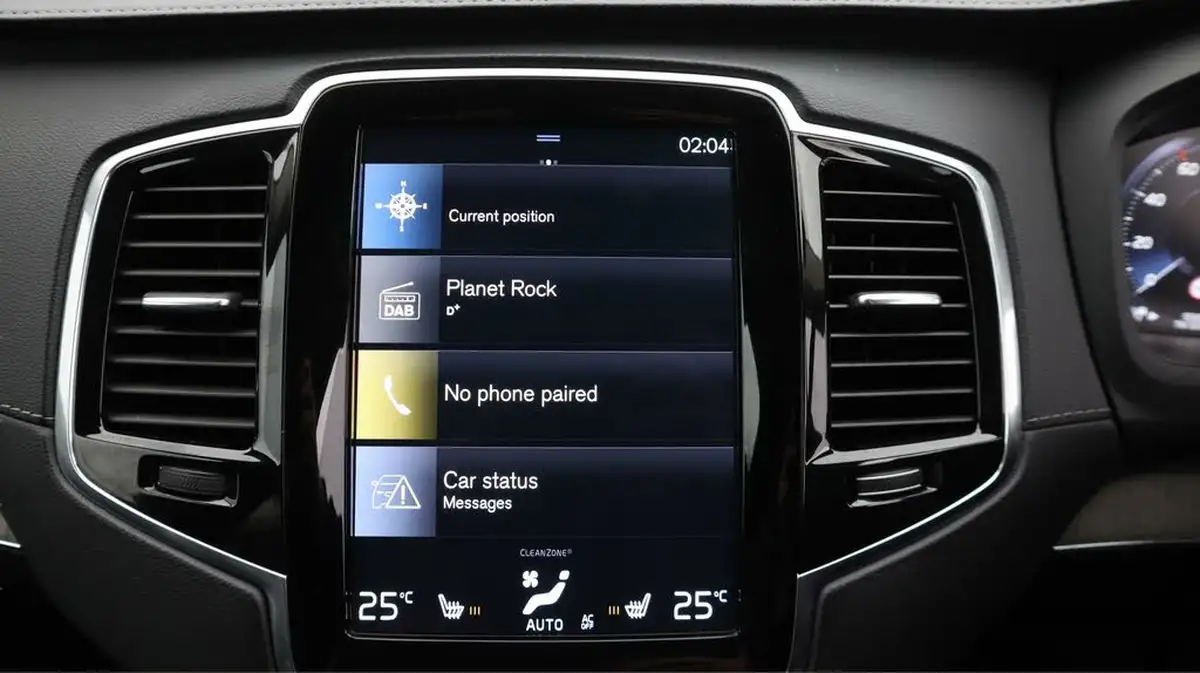 2021-volvo-xc90-20-t8-inscription-390bhp-big-11