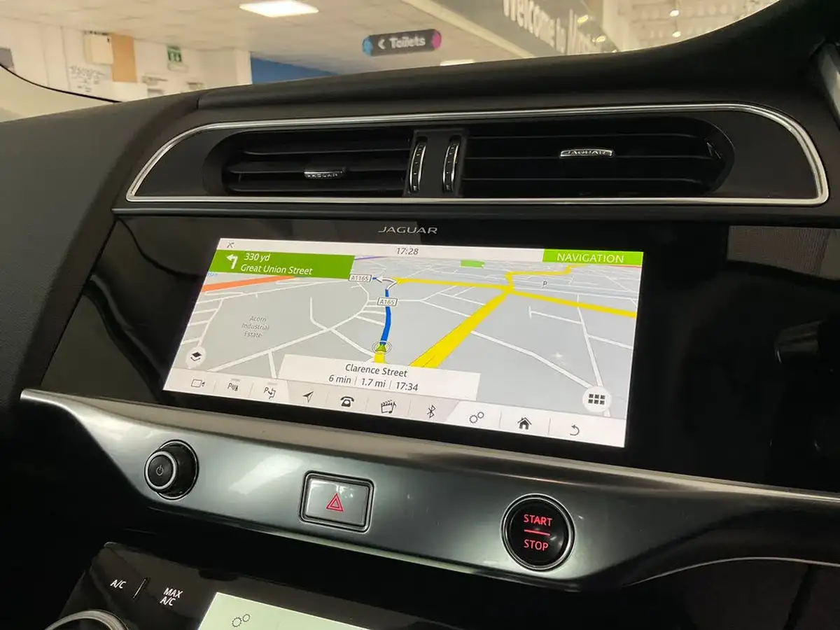 2019-jaguar-i-pace-ev400-s-big-35