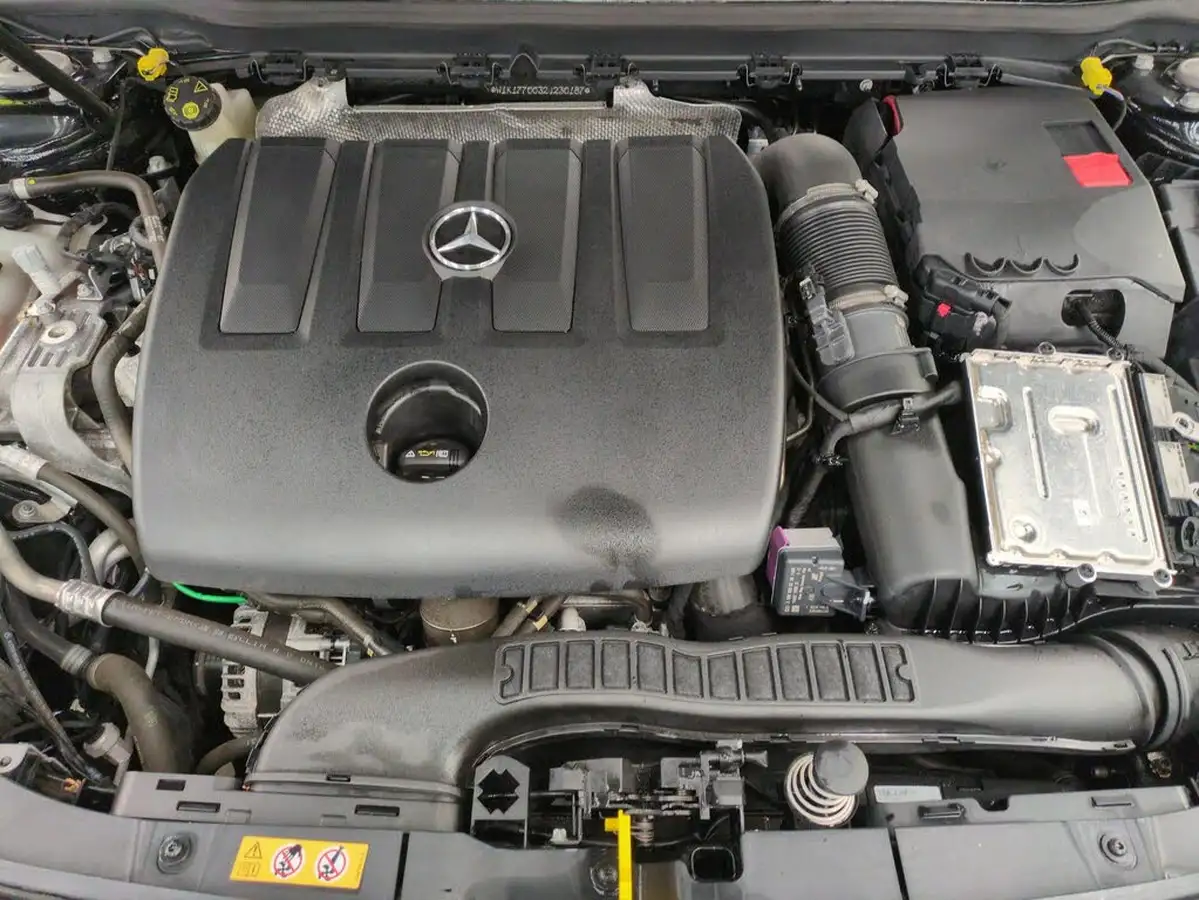 2020-mercedes-benz-a-class-15d-a180d-sport-executive-hatchback-5d-7g-dct-big-42