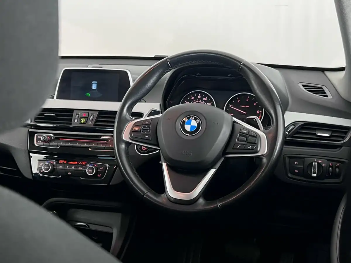 2017-bmw-x1-20td-sdrive18d-se-sport-auto-big-23