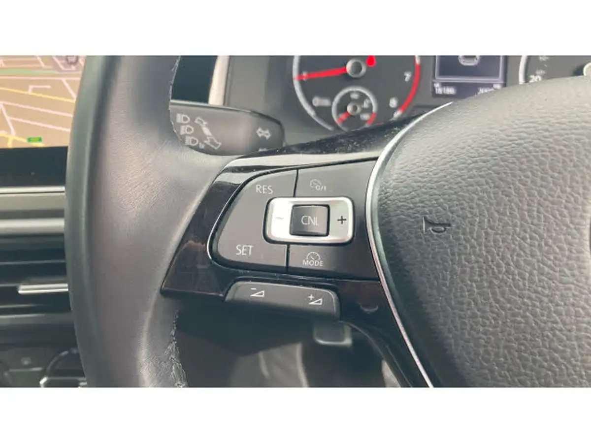 2021-volkswagen-polo-10-tsi-match-dsg-big-16