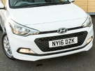 2016-hyundai-i20-12-se-hatchback-5d-small-9