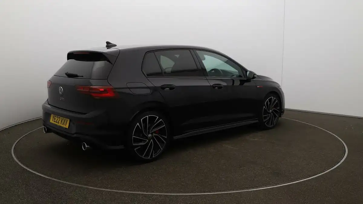 2022-volkswagen-golf-20-tsi-gti-dsg-big-54