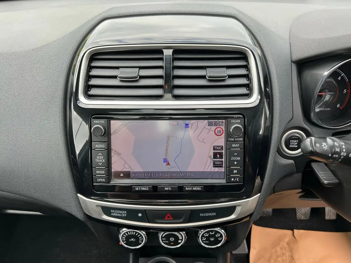 2016-mitsubishi-asx-16d-zc-h-big-17