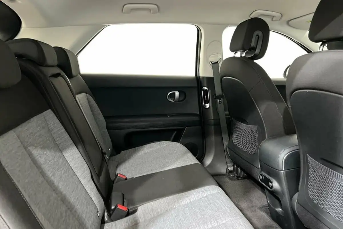 2023-hyundai-ioniq-5-e-premium-228ps-77kwh-rwd-big-9